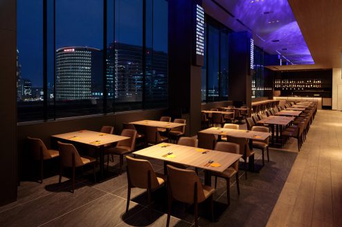 レストラン 横浜東急REIホテル｜夜景･窓･カフェ･高層･24時間･ﾃｰﾌﾞﾙ席･ｶｳﾝﾀｰ席