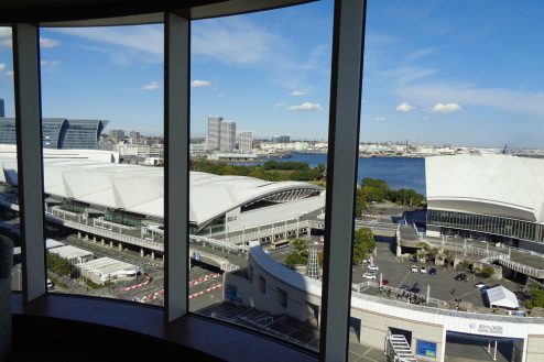 21.室内プール･横浜ベイホテル東急｜客室からの景色