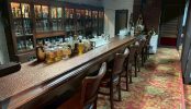 青梅スナック岩くら｜昭和･ｶｳﾝﾀﾊﾞｰ･BER･貸切･閉店･長期･ﾃｰﾌﾞﾙ･ｿﾌｧ｜東京