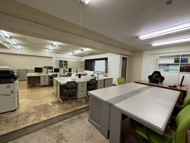 狛江オフィス｜フロア貸切り･会議室･応接室･給湯室･受付･ｽﾀｼﾞｵ･家具｜東京
