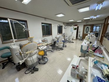 ノスタルジックな歯科医院/所沢(25114)｜歯医者･ﾃﾞﾝﾀﾙｸﾘﾆｯｸ･昔ながら･診察台･外観･駐車場