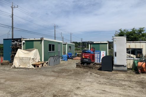 造園会社の資材置場と畑(25122)|工事現場・建築現場・スーパーハウス・プレハブ・農家