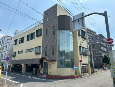 河辺駅前ビル｜建込み･ﾏﾝｼｮﾝ･1棟貸し･ﾘﾋﾞﾝｸﾞ･駐車場･屋上･24時間｜東京