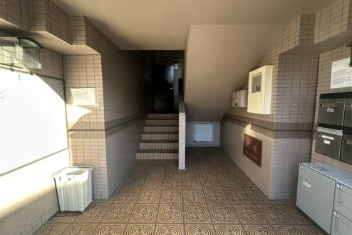 1.西八王子マンション101号室