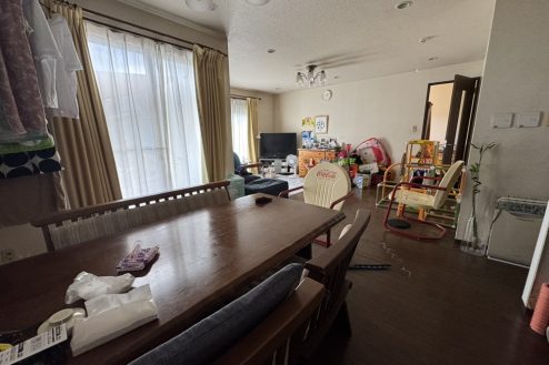 12.2階建て6LDK 庭付き 一軒家