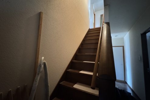 16.2階建て6LDK 庭付き 一軒家