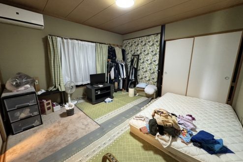 22.2階建て6LDK 庭付き 一軒家