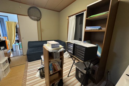 24.2階建て6LDK 庭付き 一軒家