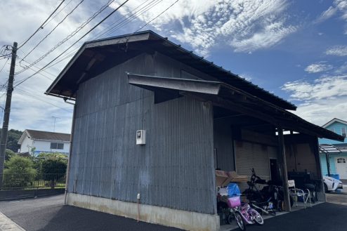 4.トタン外壁の倉庫･物置