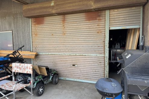 7.トタン外壁の倉庫･物置