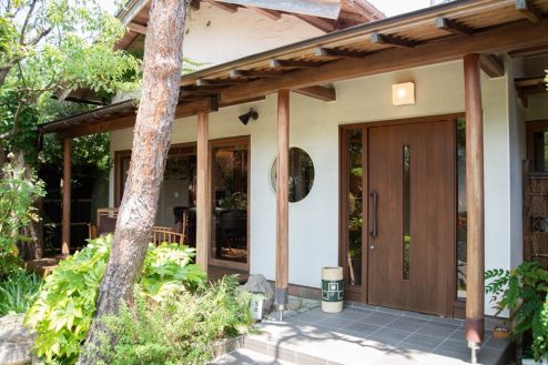 20.広大な日本庭園を有する古民家レストラン