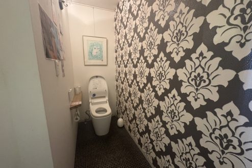 20.インテリアと食が融合したカフェ