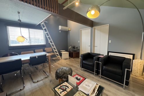 22.2階建て駐車場･テラス付きモデルハウス