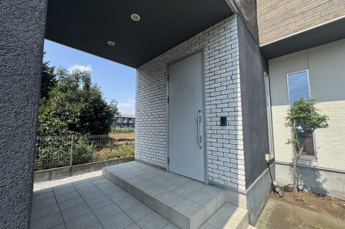 5.2階建て駐車場･テラス付きモデルハウス