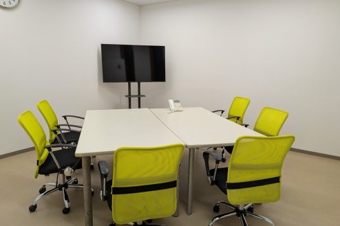 12.病院｜新病棟ワンフロア･旧病棟｜新病棟：カンファレンス