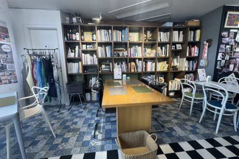 8.インテリアと食が融合したカフェ